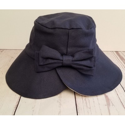 Kate Spade Bucket hat  split back with bow  navy and white  NWT  eb-19119058